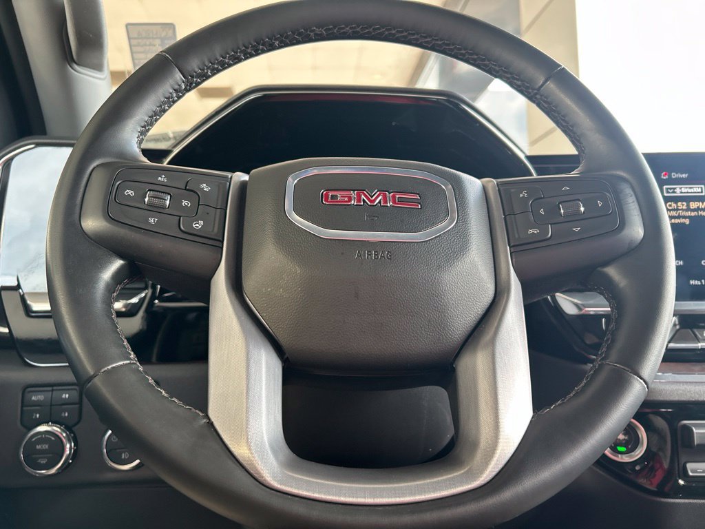 Used 2024 GMC Sierra 1500 SLT AWD/4WD image 23