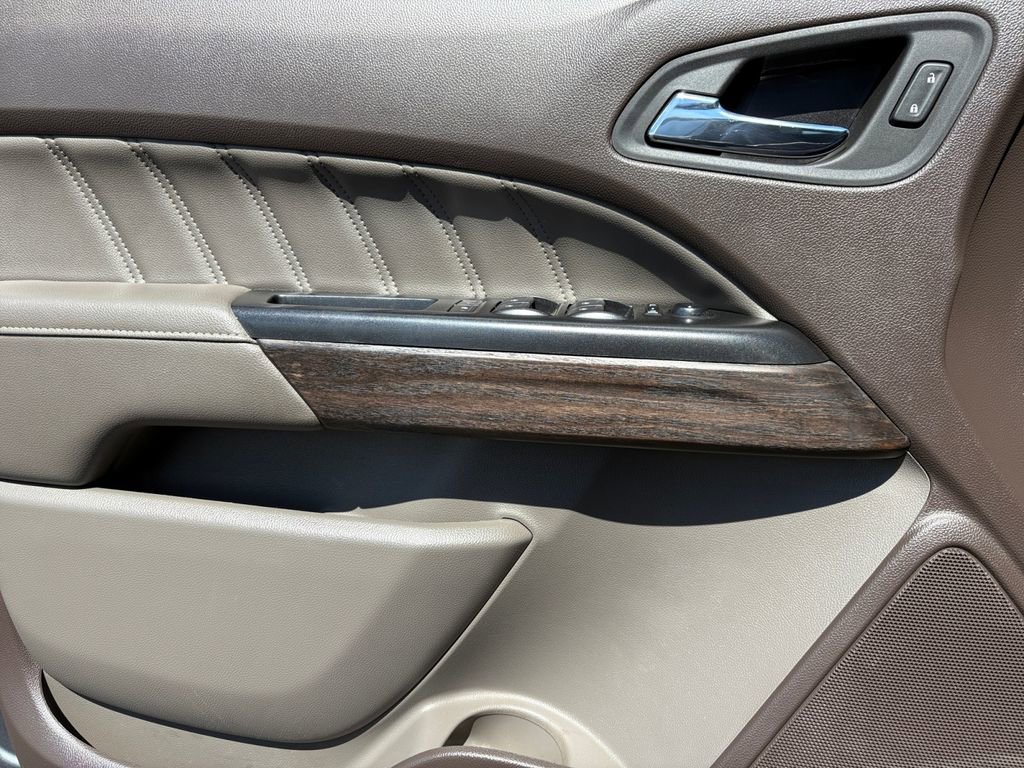 Used 2022 GMC Canyon Denali image 10