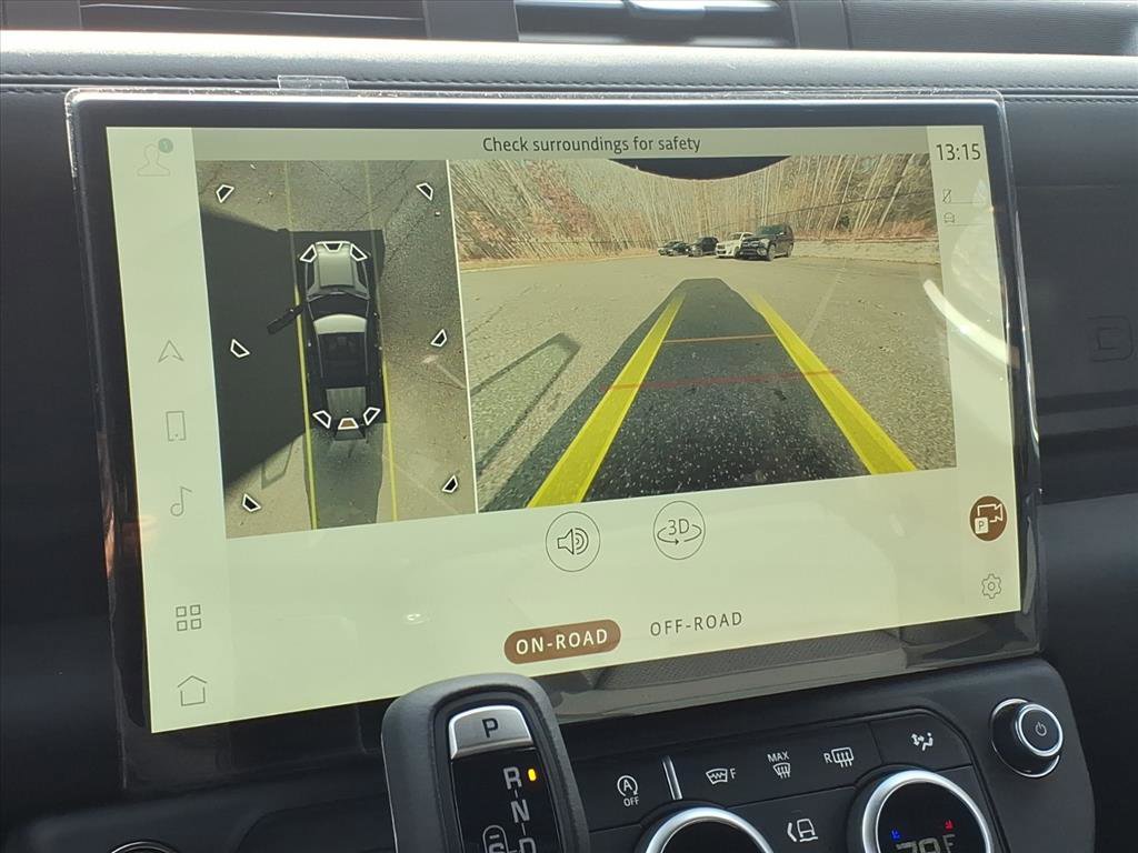 New 2026 Land Rover Defender 110 X-Dynamic SE image 14