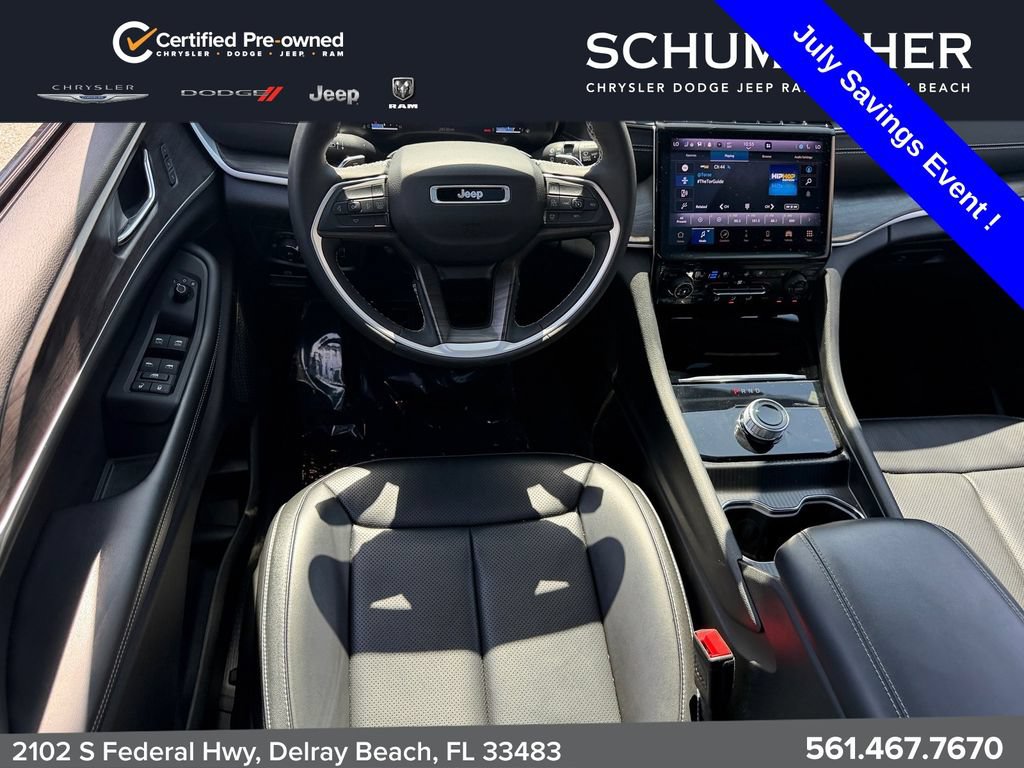 Certified 2024 Jeep Grand Cherokee Limited w/ Luxury Tech Group II RWD image 14