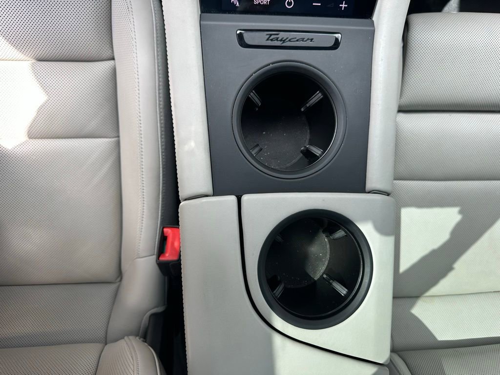 Certified 2020 Porsche Taycan 4S image 26