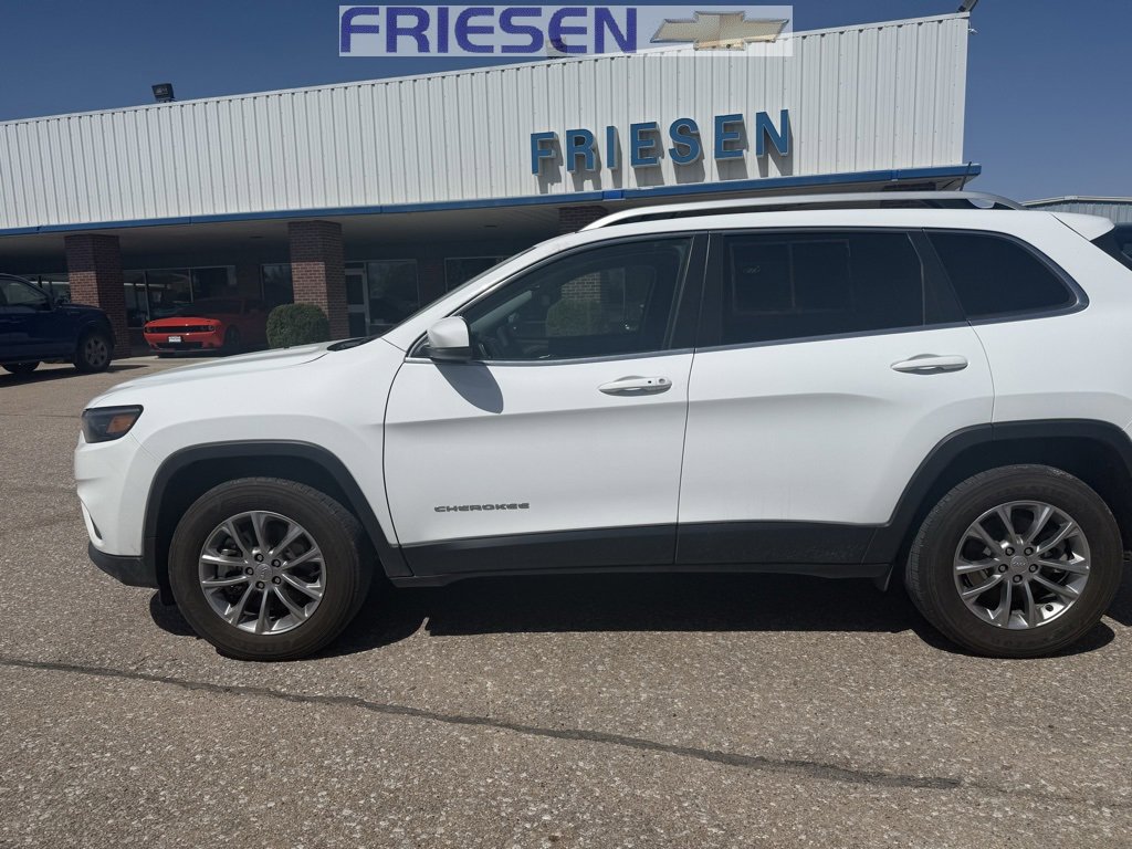 Used 2021 Jeep Cherokee Latitude Lux image 2
