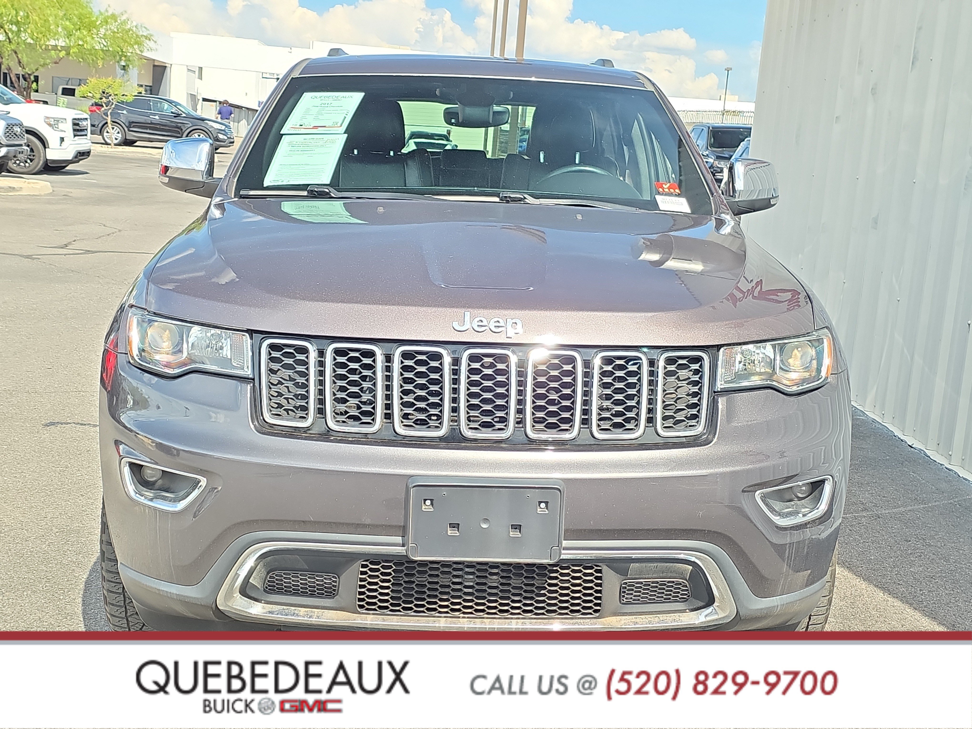 Used 2017 Jeep Grand Cherokee Limited AWD/4WD image 2