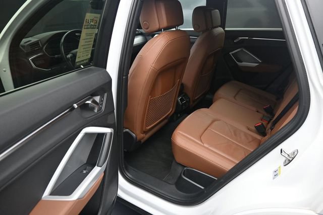 Used 2024 Audi Q3 2.0T Premium AWD/4WD image 31