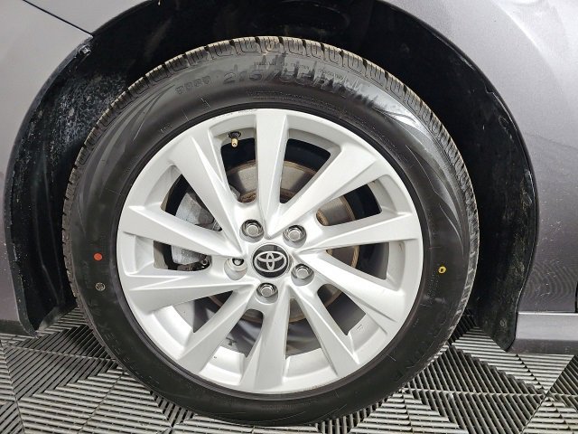 Used 2023 Toyota Camry LE image 23
