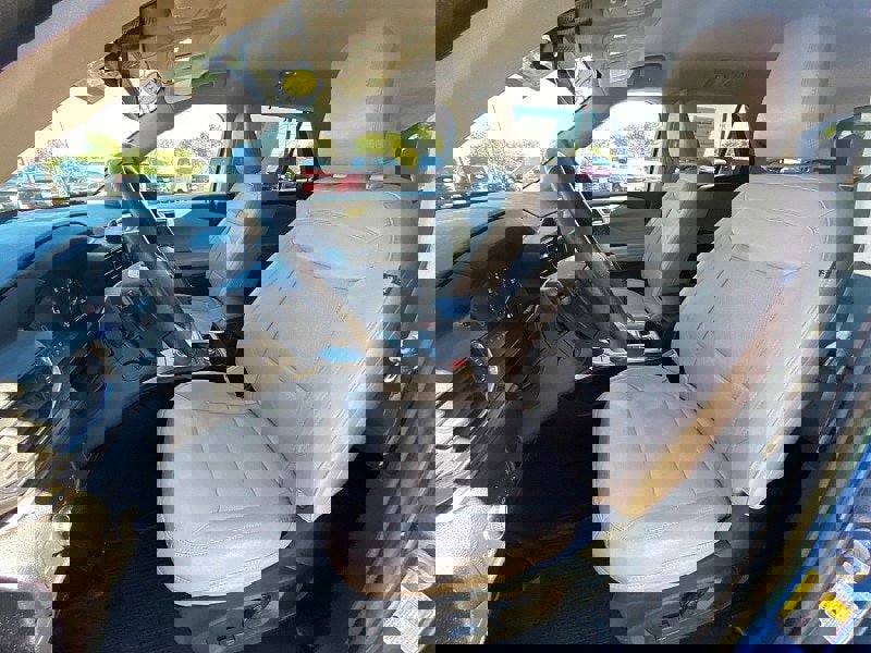 Certified 2021 Ford Explorer Limited w/ Equipment Group 301A image 23