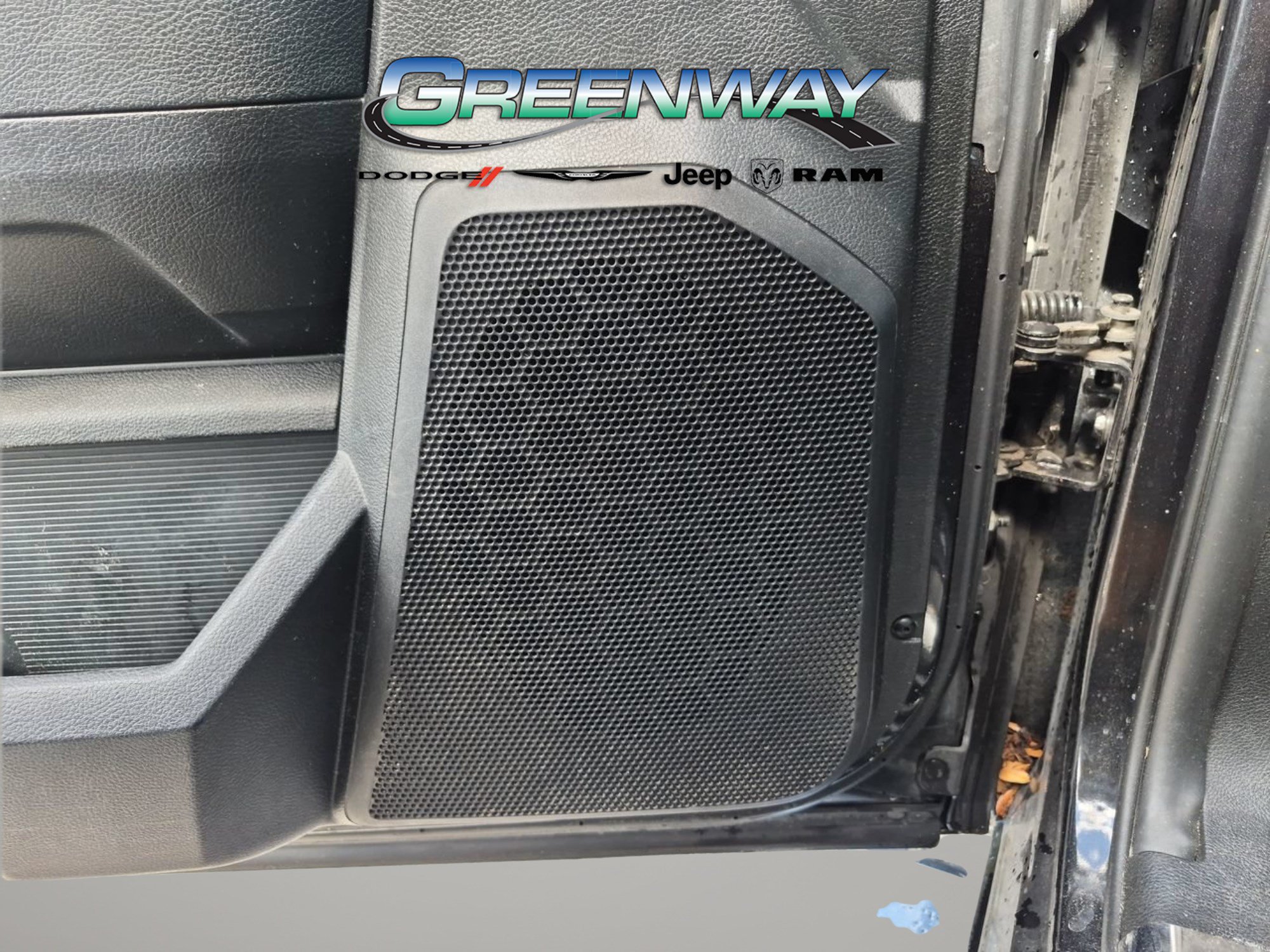 Used 2017 RAM 1500 Limited RWD image 13