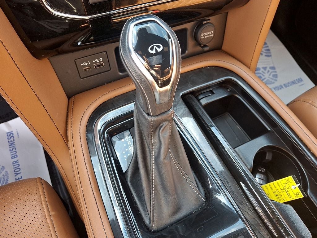 Used 2021 INFINITI QX80 Sensory w/ All-Season Package AWD/4WD image 15