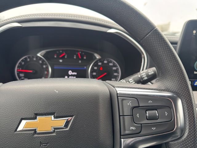 Used 2025 Chevrolet Blazer LT AWD/4WD image 16