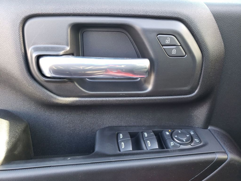 New 2026 Chevrolet Silverado 2500 Custom w/ Custom Value Package image 11