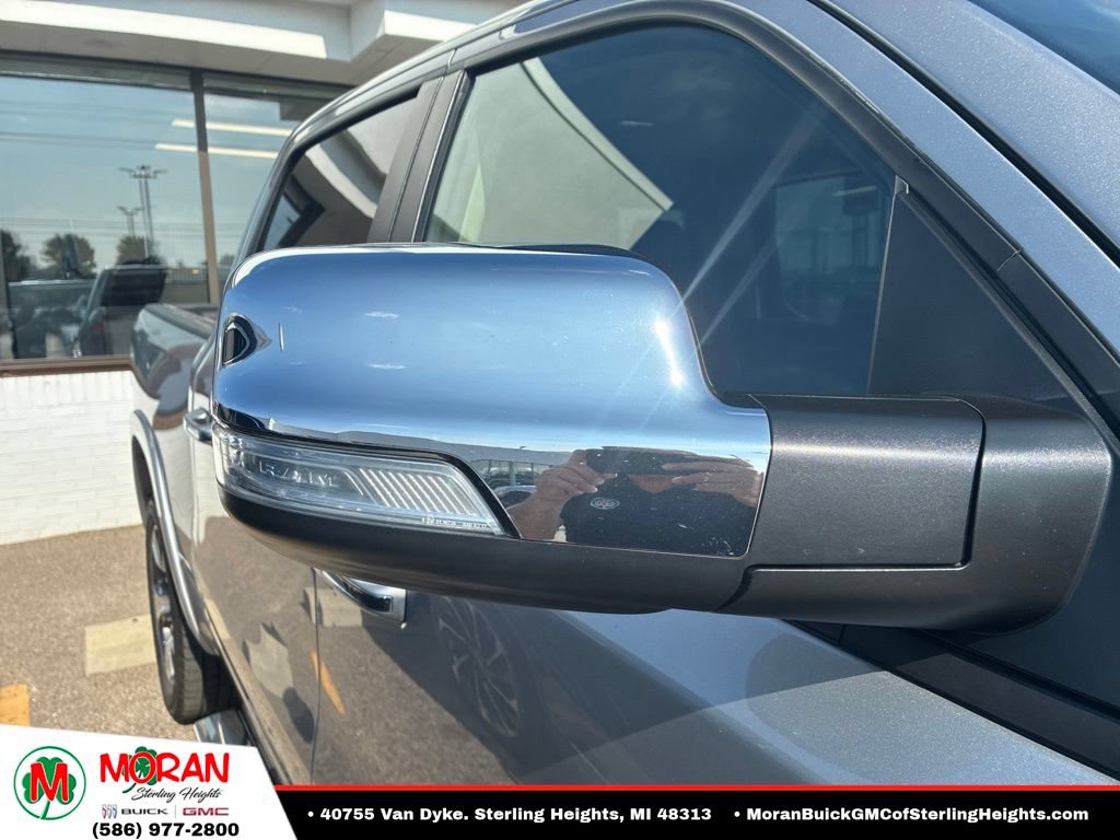 Used 2021 RAM 1500 Laramie AWD/4WD image 5