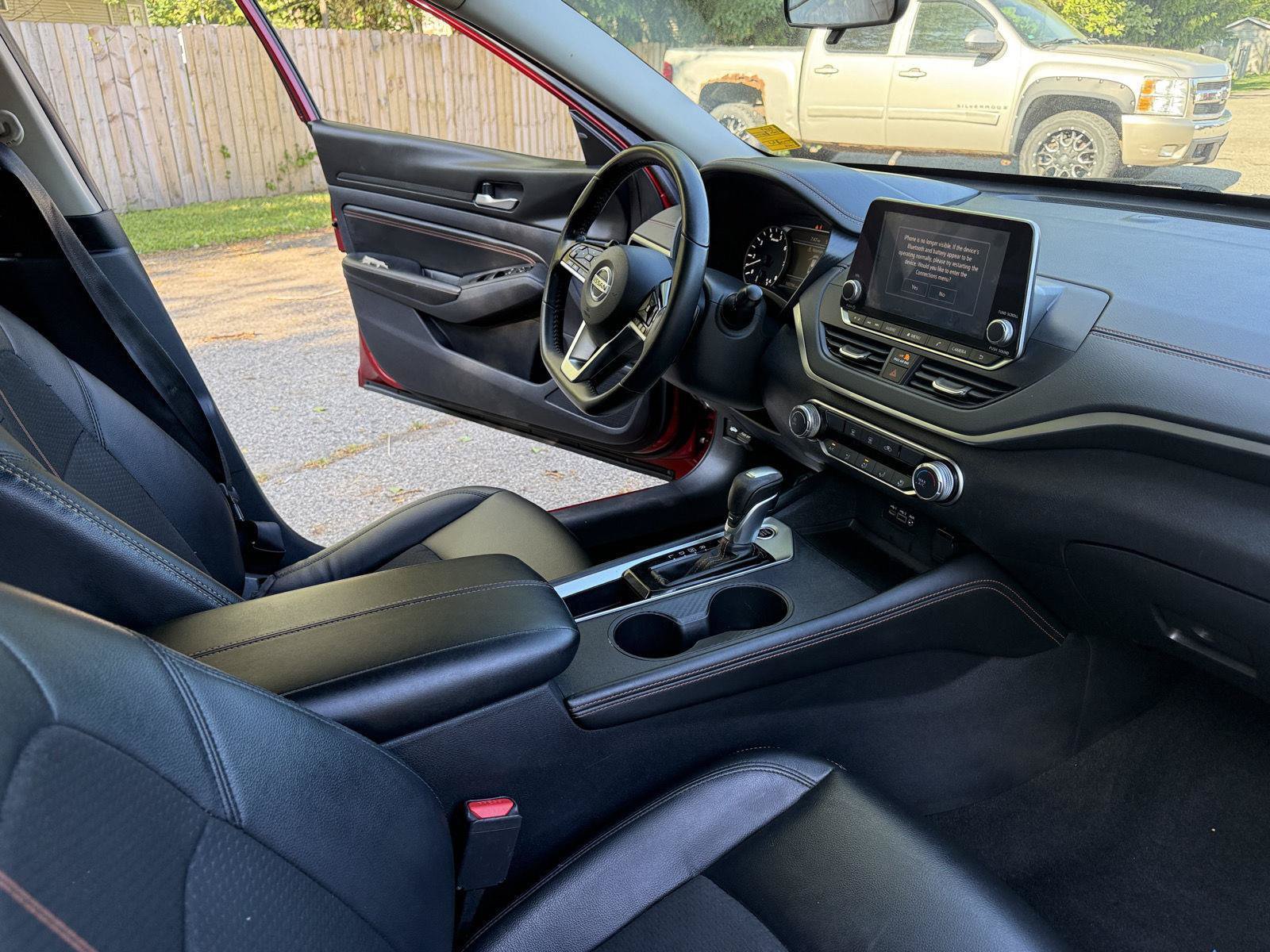 Used 2020 Nissan Altima 2.5 SR FWD image 15