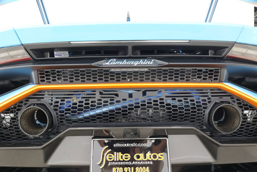 Used 2021 Lamborghini Huracan STO image 74