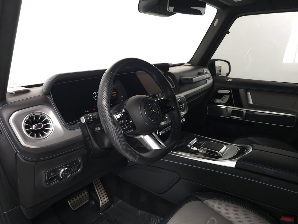 Certified 2025 Mercedes-Benz G 580 w/ EQ Technology image 9