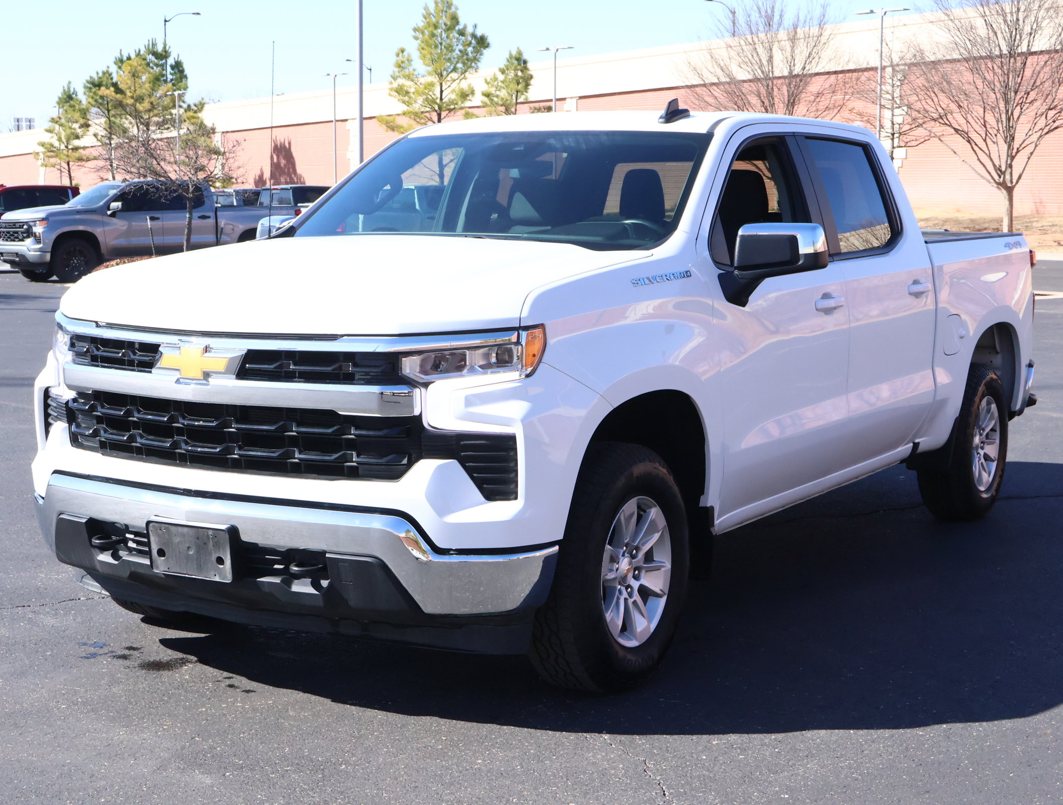 Used 2025 Chevrolet Silverado 1500 LT image 28