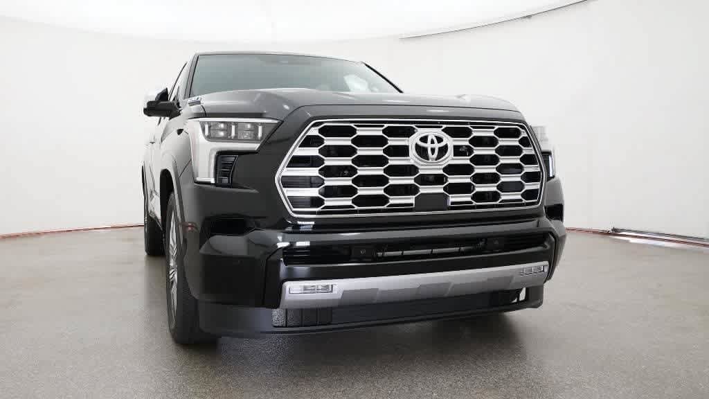Used 2026 Toyota Sequoia Capstone AWD/4WD image 29