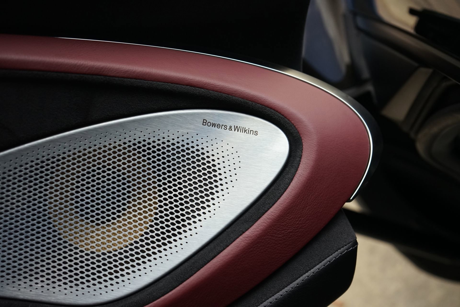 Used 2020 McLaren GT RWD image 24