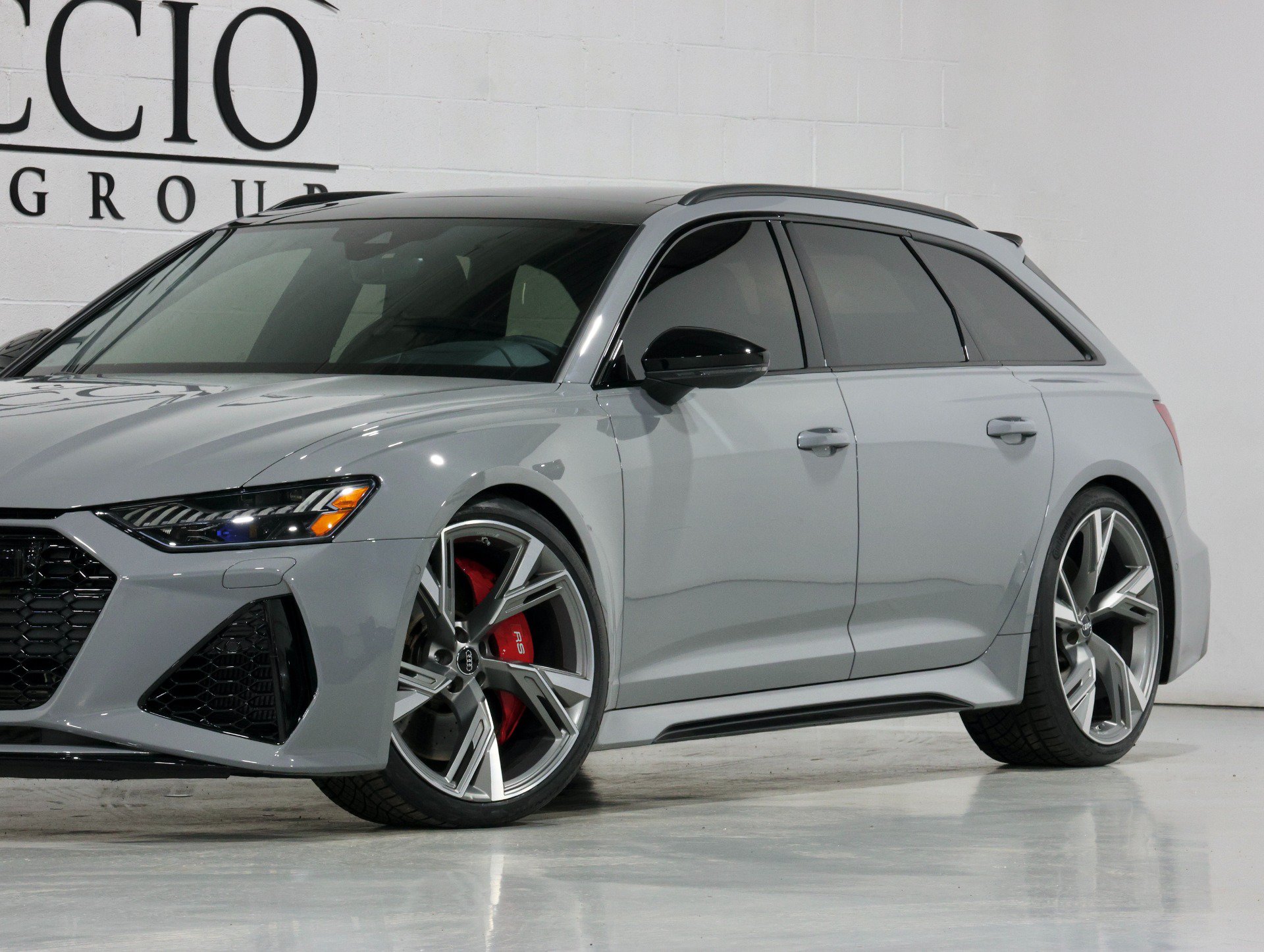 Used 2021 Audi RS 6 AWD/4WD image 7