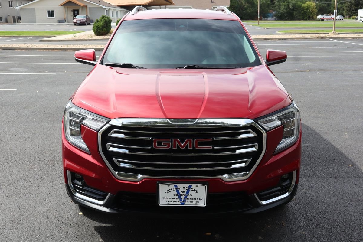Used 2022 GMC Terrain SLT image 12