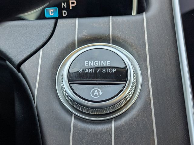 Used 2025 Mercedes-Benz E 350 Sedan image 30