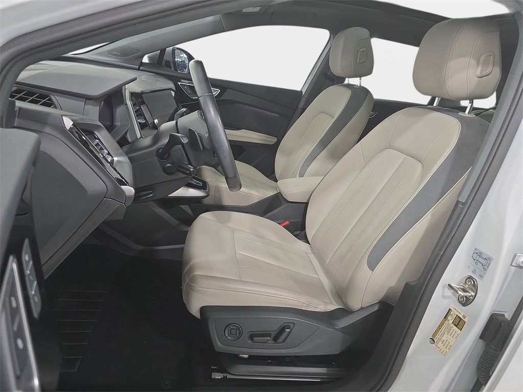 Certified 2023 Audi Q4 e-tron Premium Plus w/ Premium Plus image 14