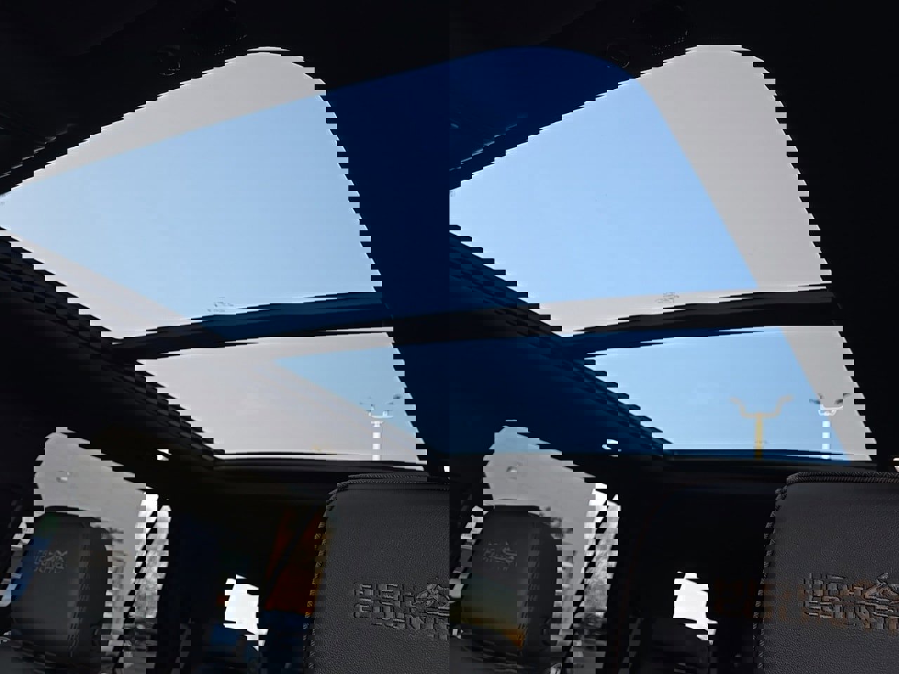 Used 2024 Chevrolet Tahoe High Country w/ Premium Package 2 image 26