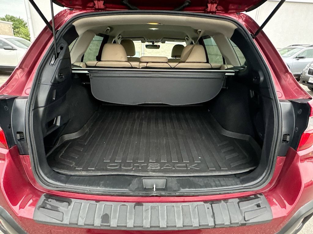 Used 2019 Subaru Outback 2.5i Limited w/ Popular Package #2 image 32