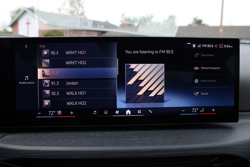 New 2025 BMW 330i xDrive Sedan w/ M Sport Package image 18