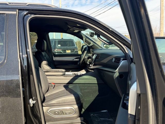 New 2026 Jeep Grand Wagoneer Limited image 29