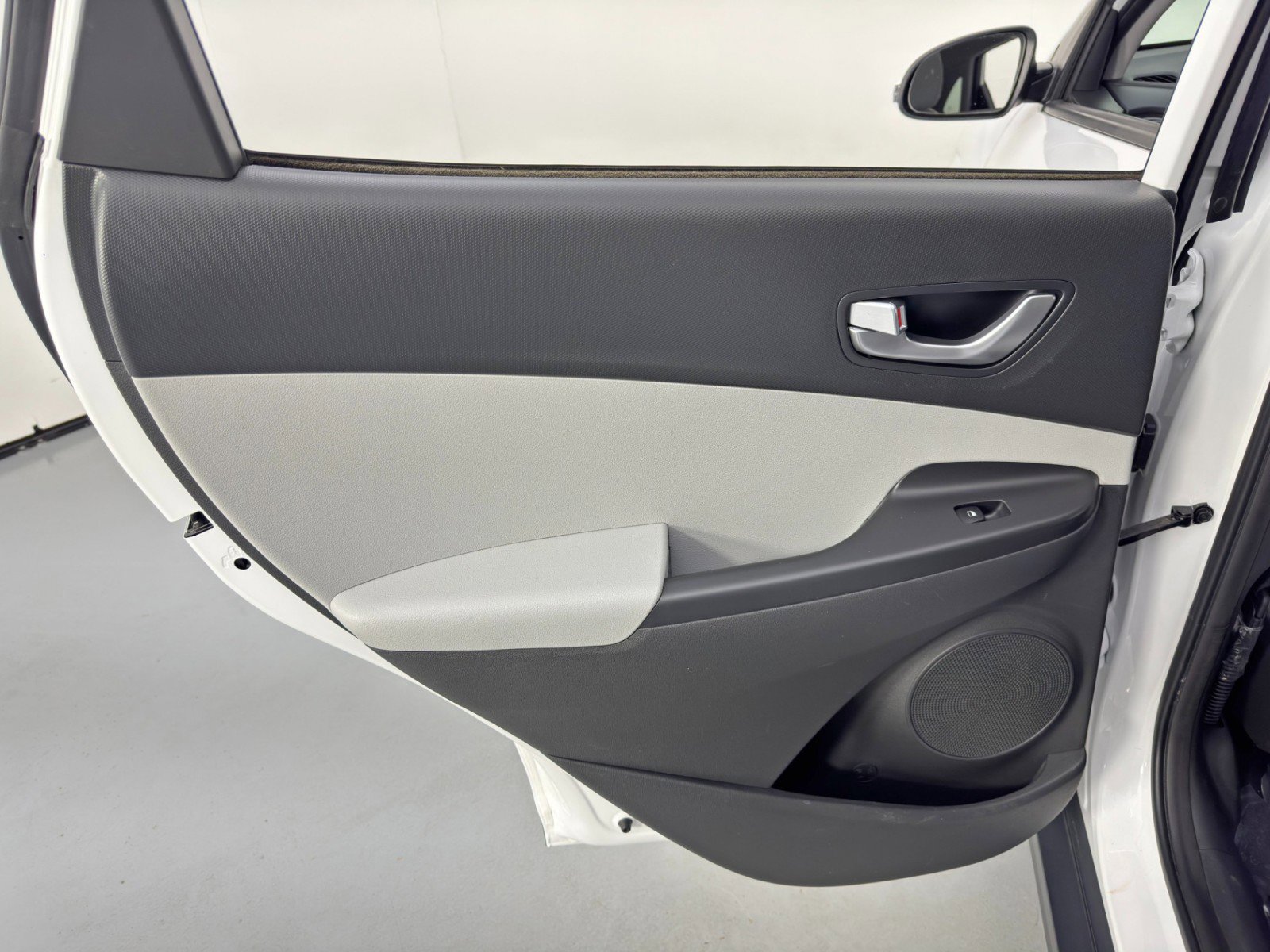 Used 2022 Hyundai Kona SEL w/ Convenience Package FWD image 36