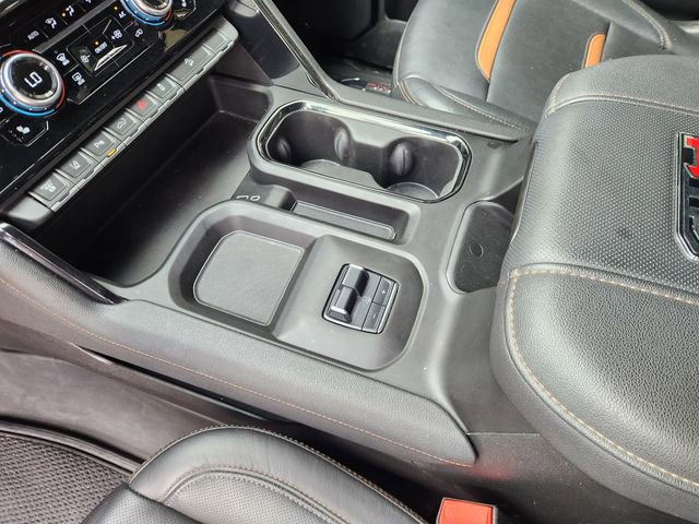 Used 2024 GMC Sierra 2500 AT4 w/ AT4 Premium Plus Package AWD/4WD image 19