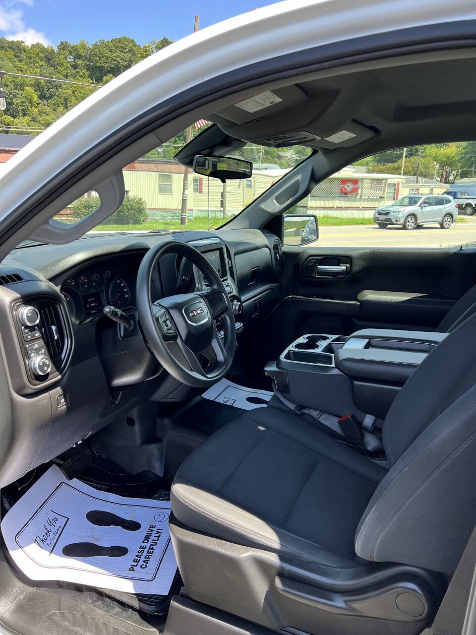 Used 2022 GMC Sierra 1500 Pro w/ Pro Value Package AWD/4WD image 9