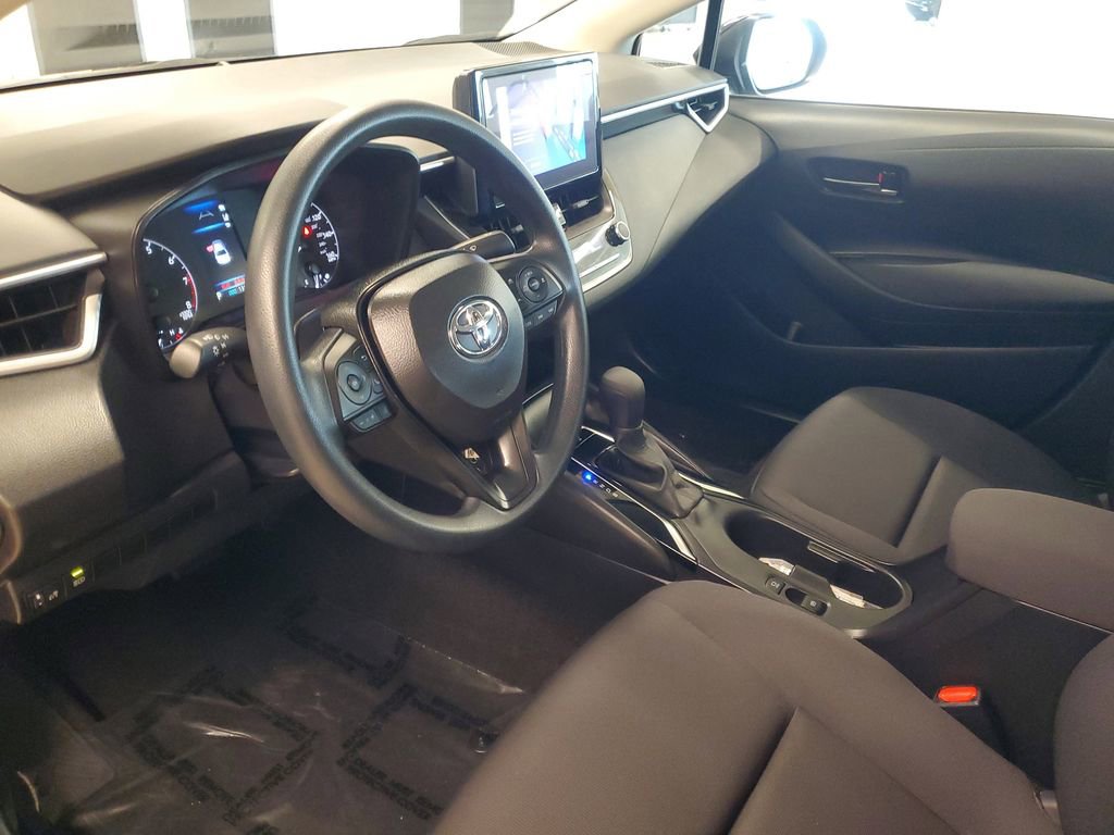 Used 2024 Toyota Corolla LE image 15