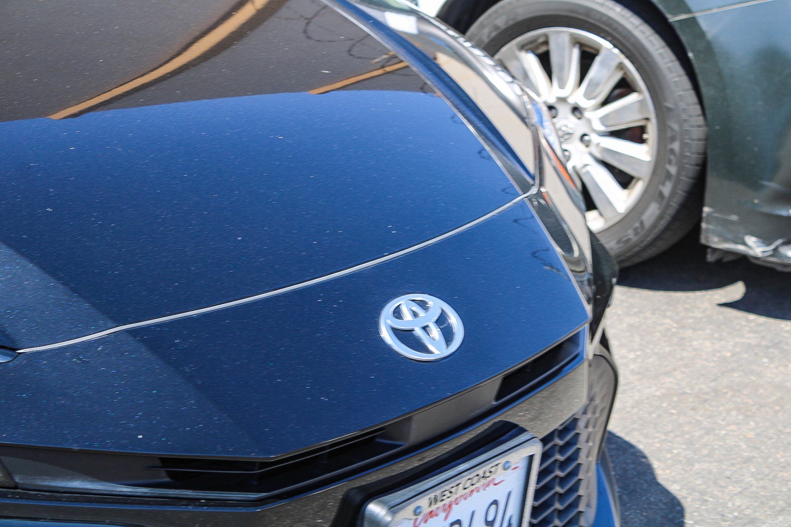 Certified 2025 Toyota Camry SE FWD image 6