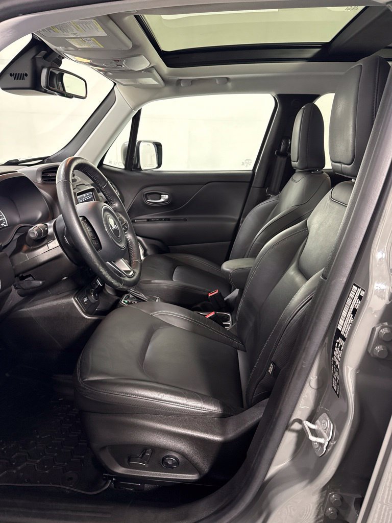 Used 2021 Jeep Renegade Limited w/ Sun & Sound Group AWD/4WD image 16