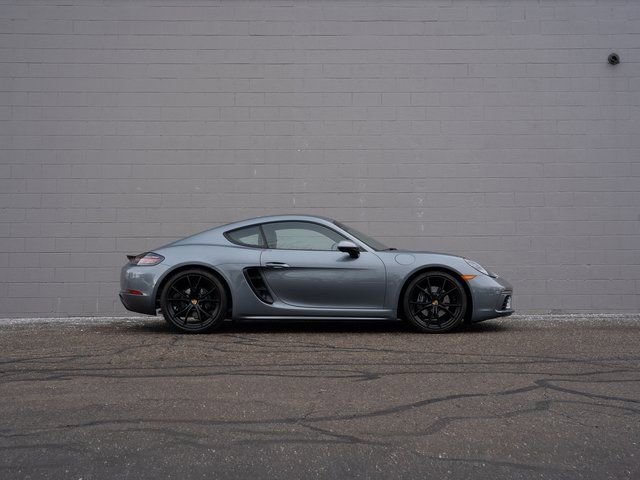 New 2025 Porsche 718 Cayman image 8