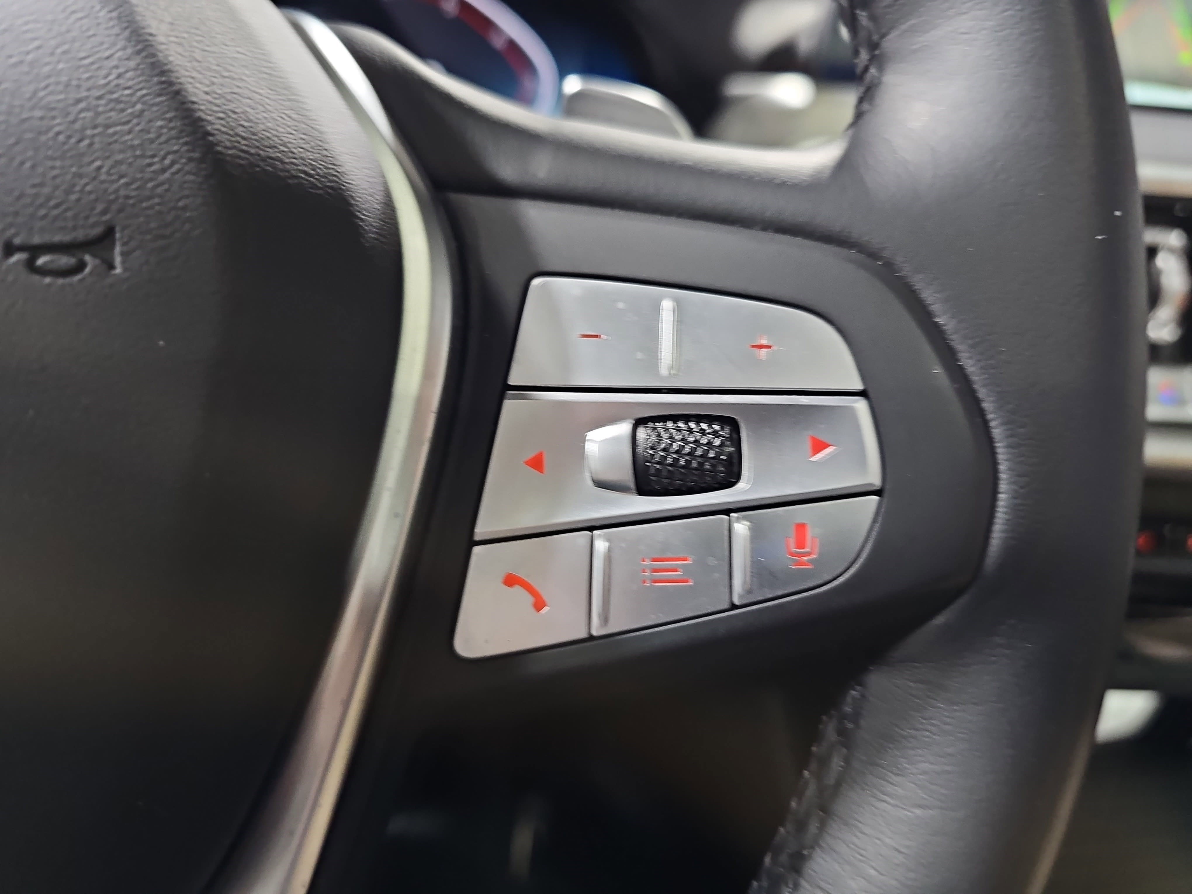 Used 2023 BMW X3 sDrive30i w/ Convenience Package image 19