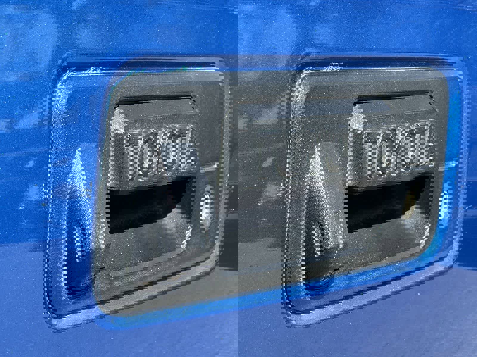 Used 2017 Toyota Tacoma TRD Sport w/ Tow Package image 10