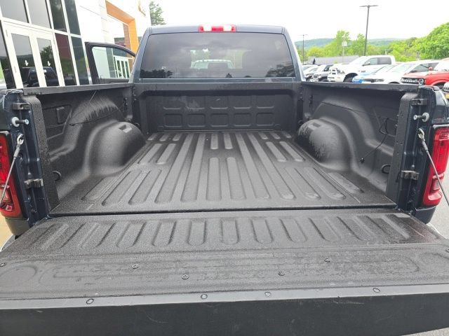 Certified 2025 RAM 2500 Big Horn AWD/4WD image 30