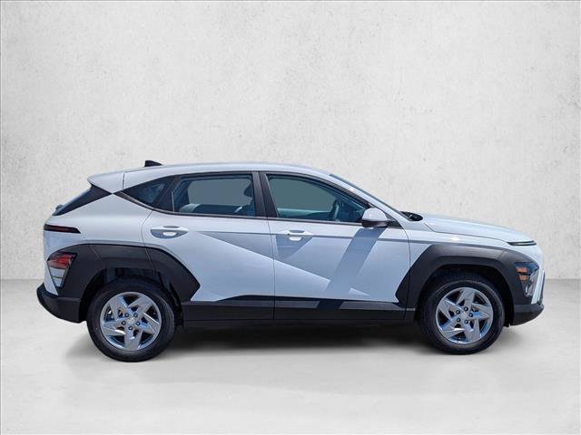 New 2026 Hyundai Kona SE FWD image 4