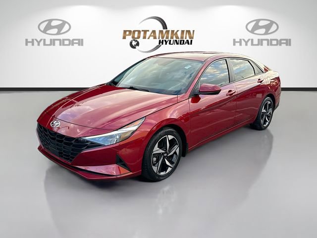 Used 2023 Hyundai Elantra SEL w/ Convenience Package image 1