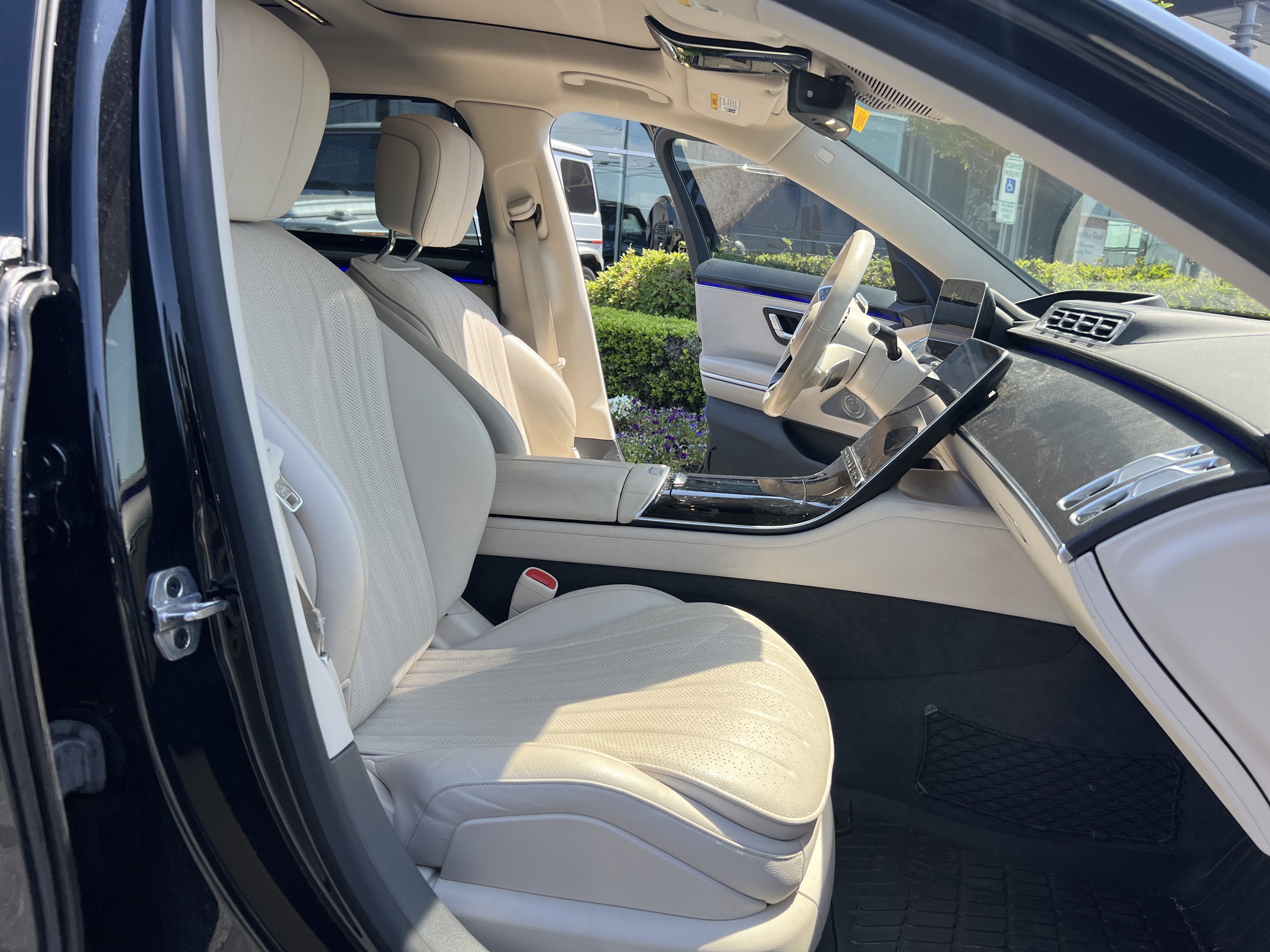 Used 2022 Mercedes-Benz S 500 4MATIC image 34