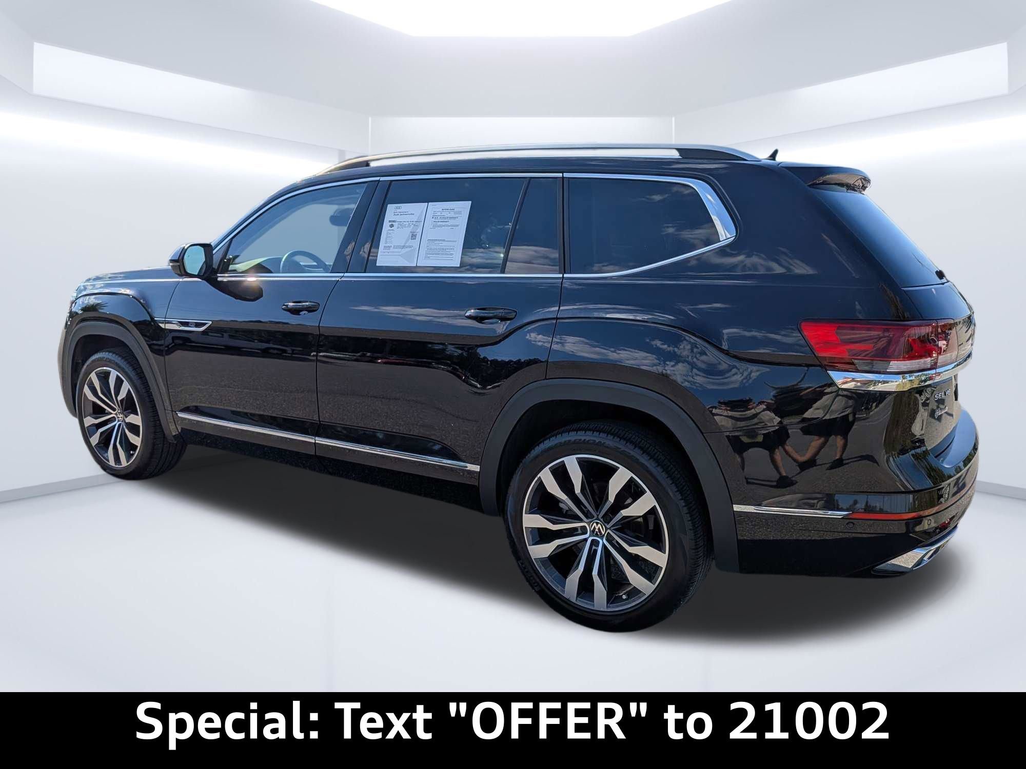 Used 2023 Volkswagen Atlas SEL Premium AWD/4WD image 6