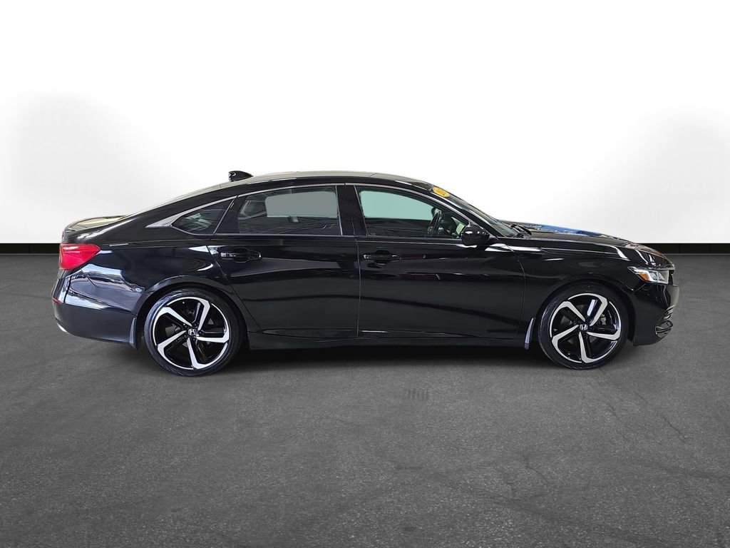 Used 2018 Honda Accord Sport image 4
