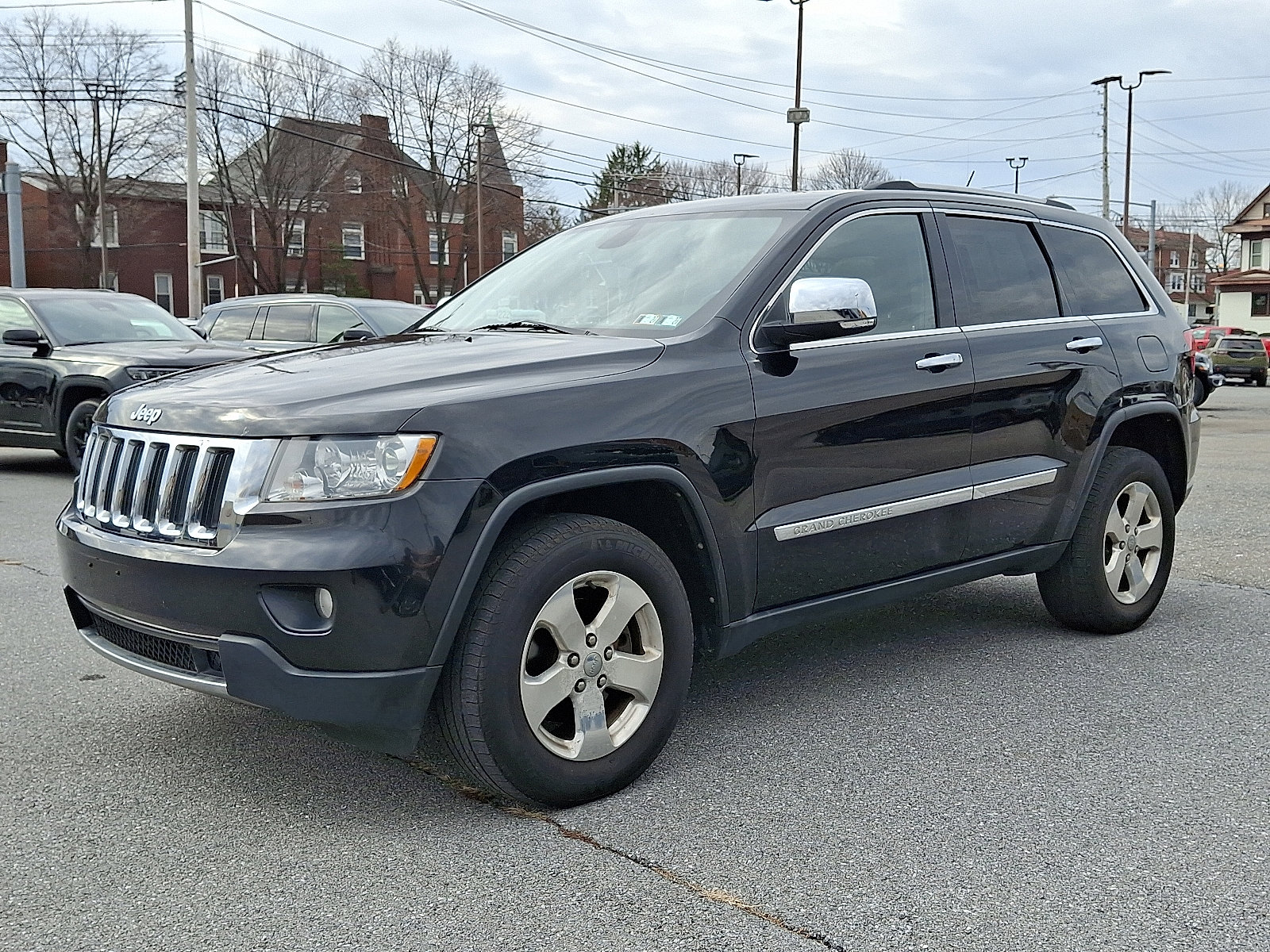 Used 2012 Jeep Grand Cherokee Limited AWD/4WD image 3