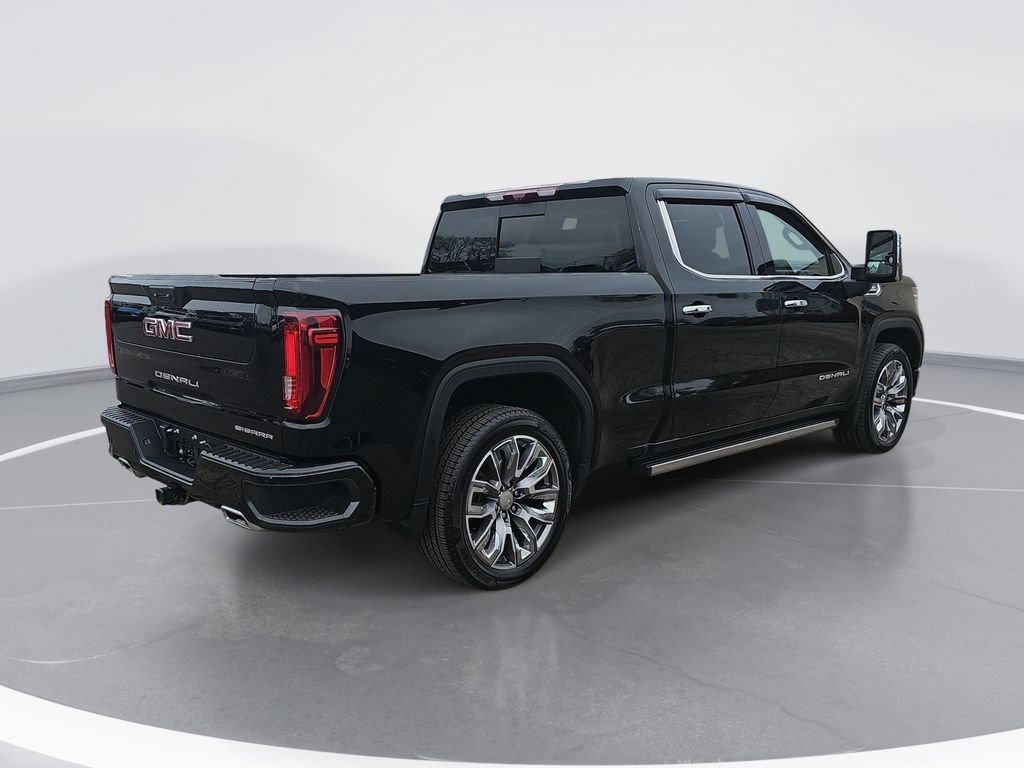 Certified 2023 GMC Sierra 1500 Denali w/ Denali Reserve Package AWD/4WD image 3