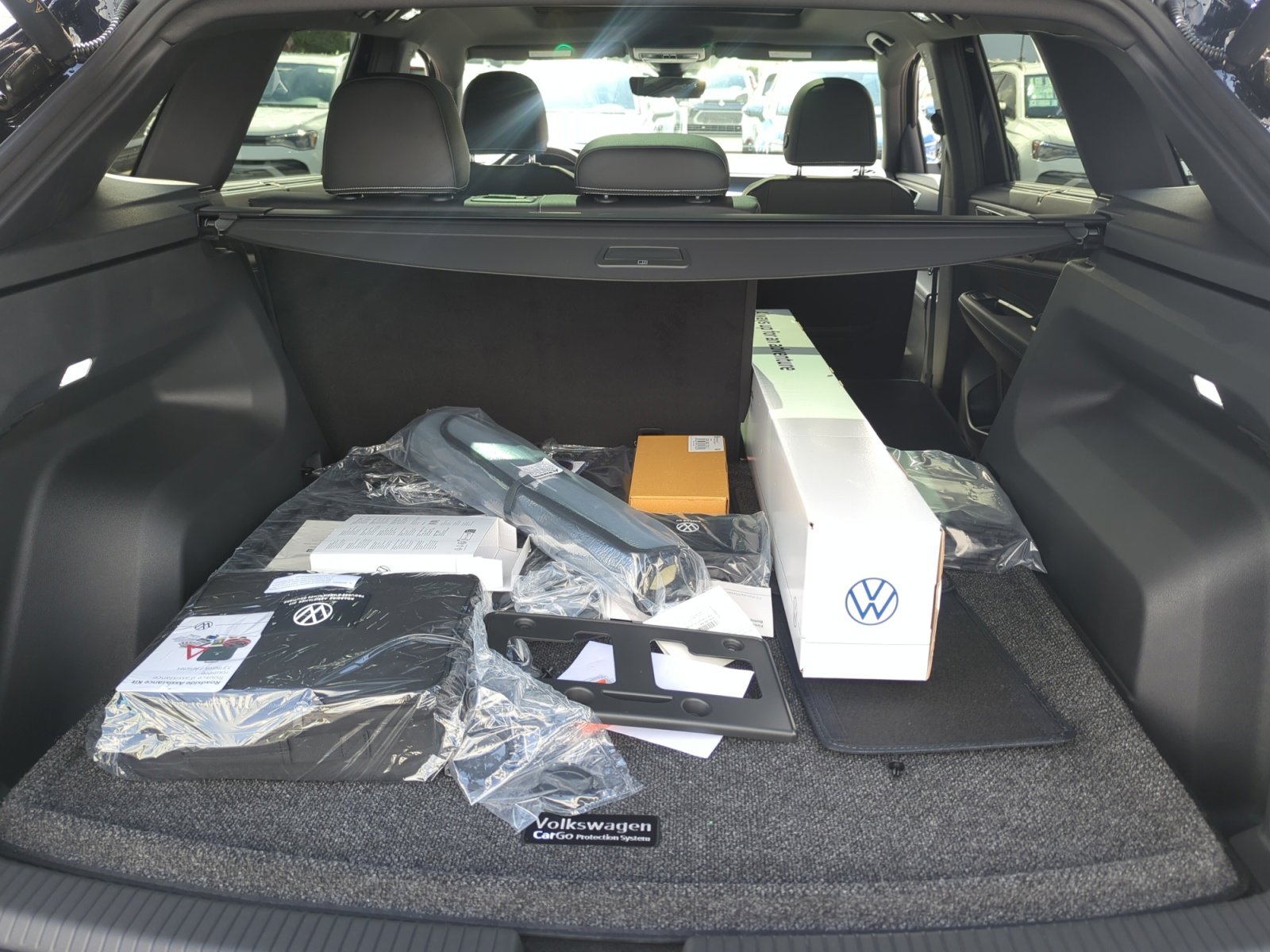 New 2026 Volkswagen Atlas Cross Sport SEL image 32