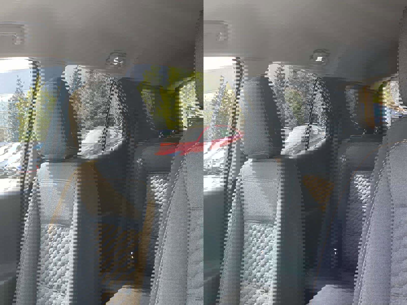 Used 2021 Chevrolet Equinox LT image 22