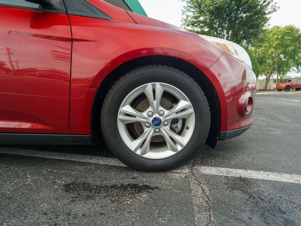 Used 2013 Ford Focus SE FWD image 10