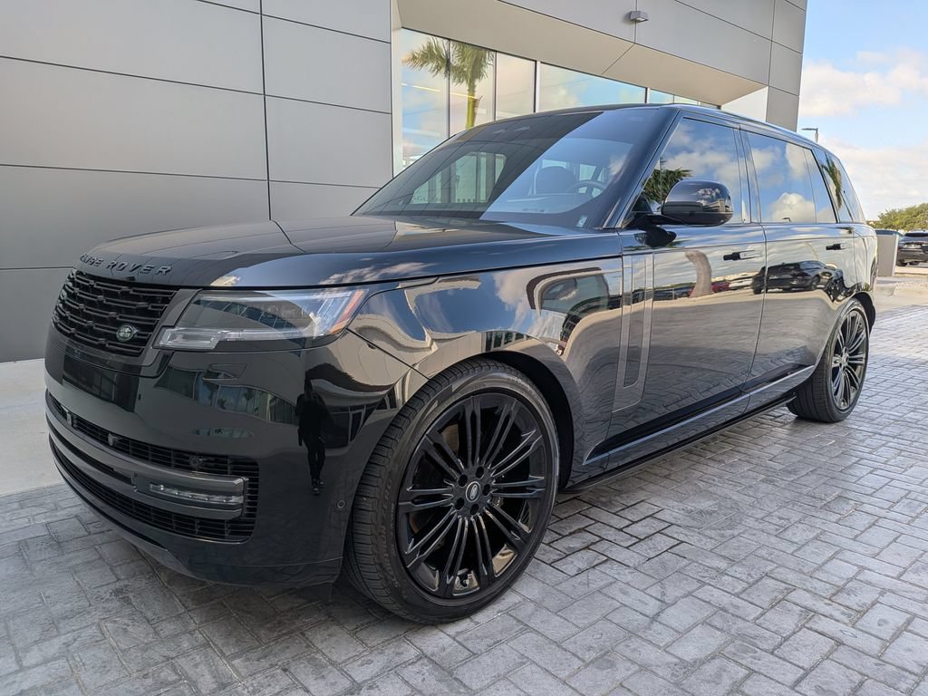 Certified 2024 Land Rover Range Rover Long Wheelbase SE AWD/4WD image 2